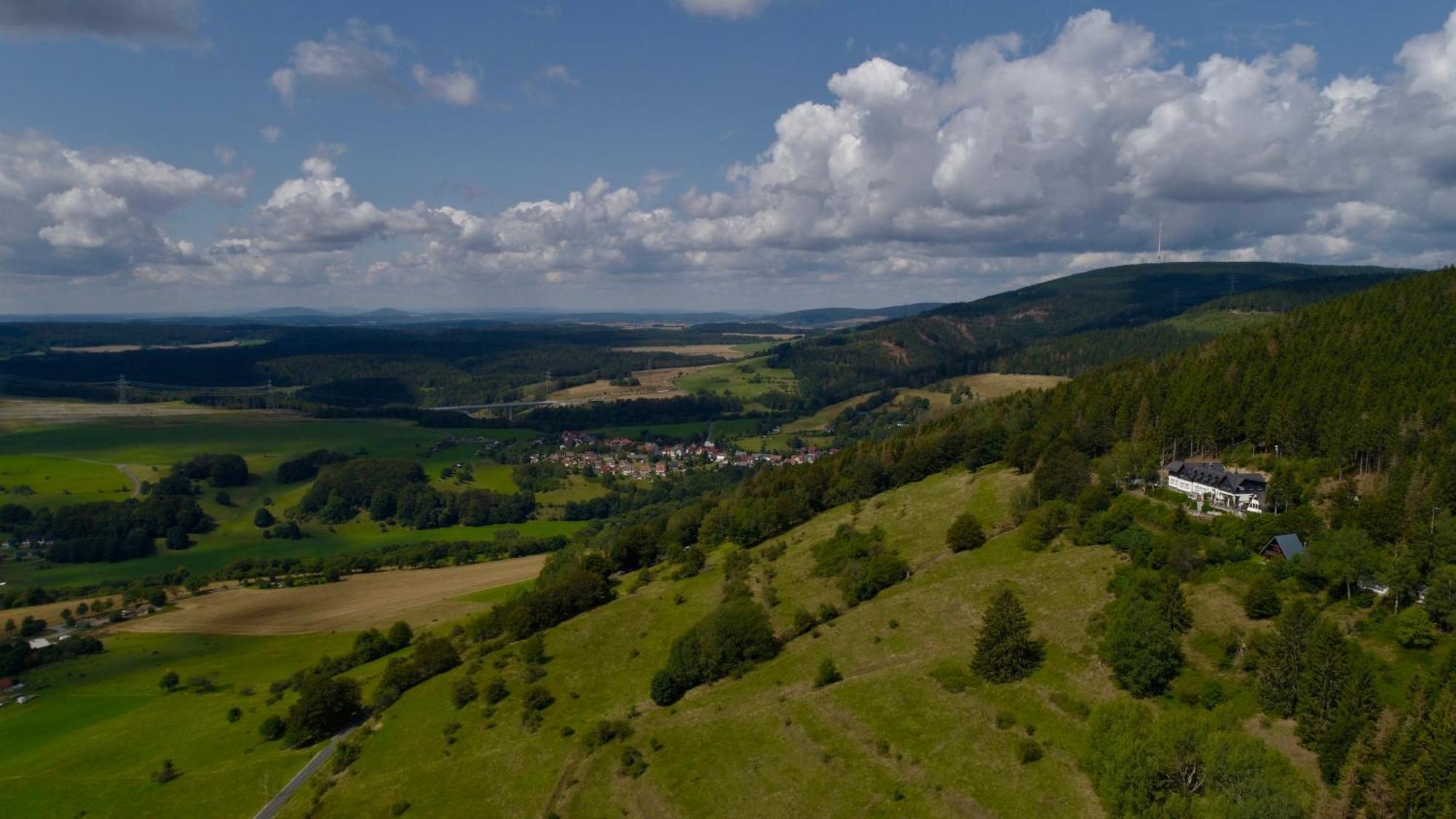 Die Triniushuette "Thueringens Schoenste Aussicht" Rauenstein Exterior photo